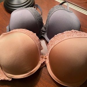 2 Aerie push up bras